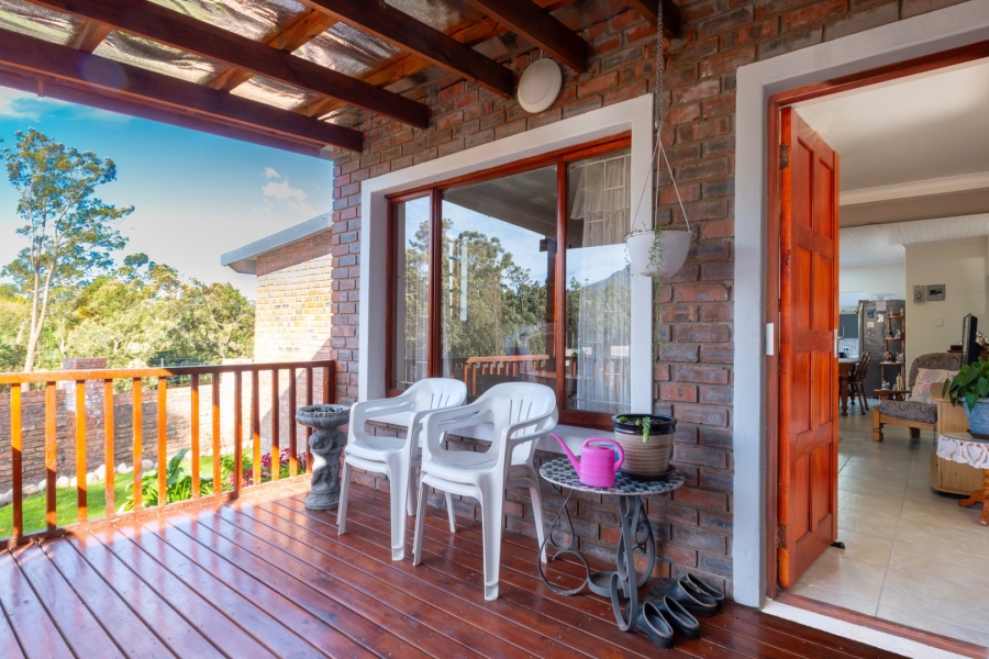 3 Bedroom Property for Sale in Heatherlands Western Cape